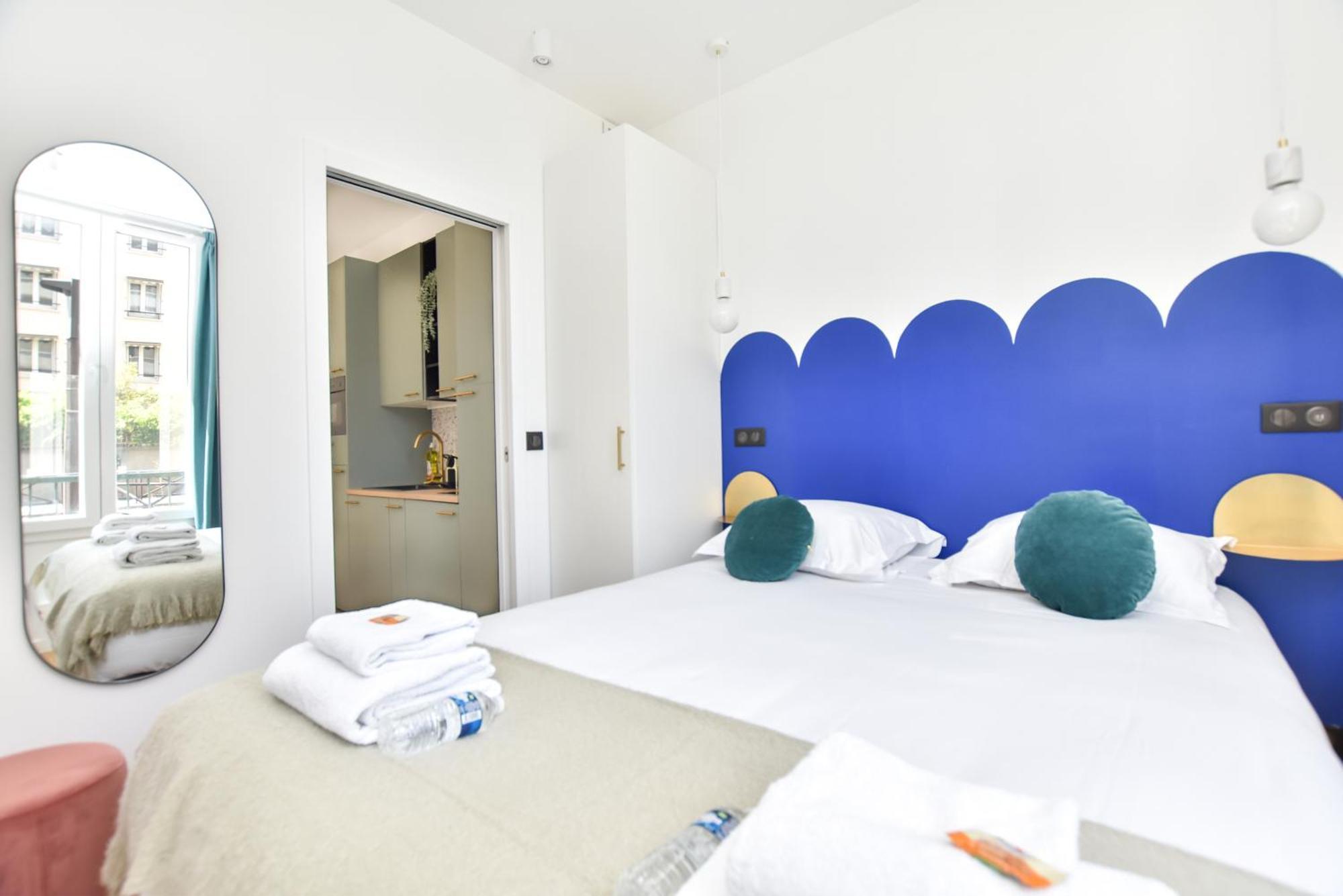 Charming And Cosy Flat Next To The Eiffel Tower